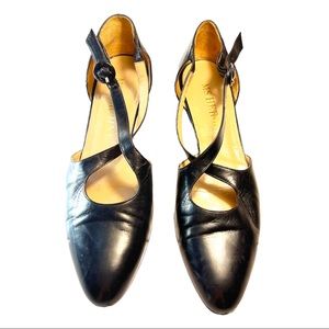 MS HERMINE brown leather low block heels with criss cross straps 11AA